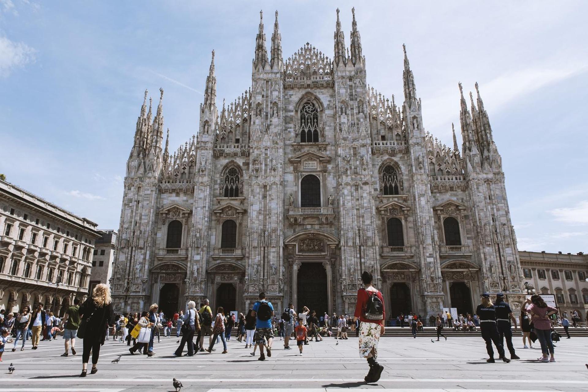 Hl Luxury Apartment - Duomo, Galleria Unione 5 Milan Exterior photo